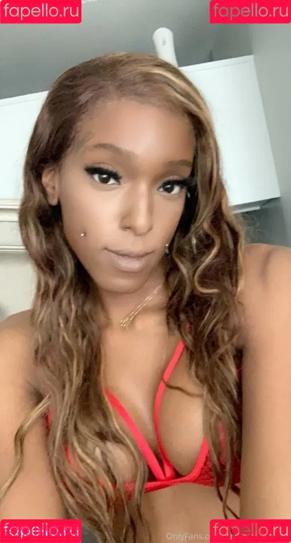 Mali B Onlyfans Photo Gallery 