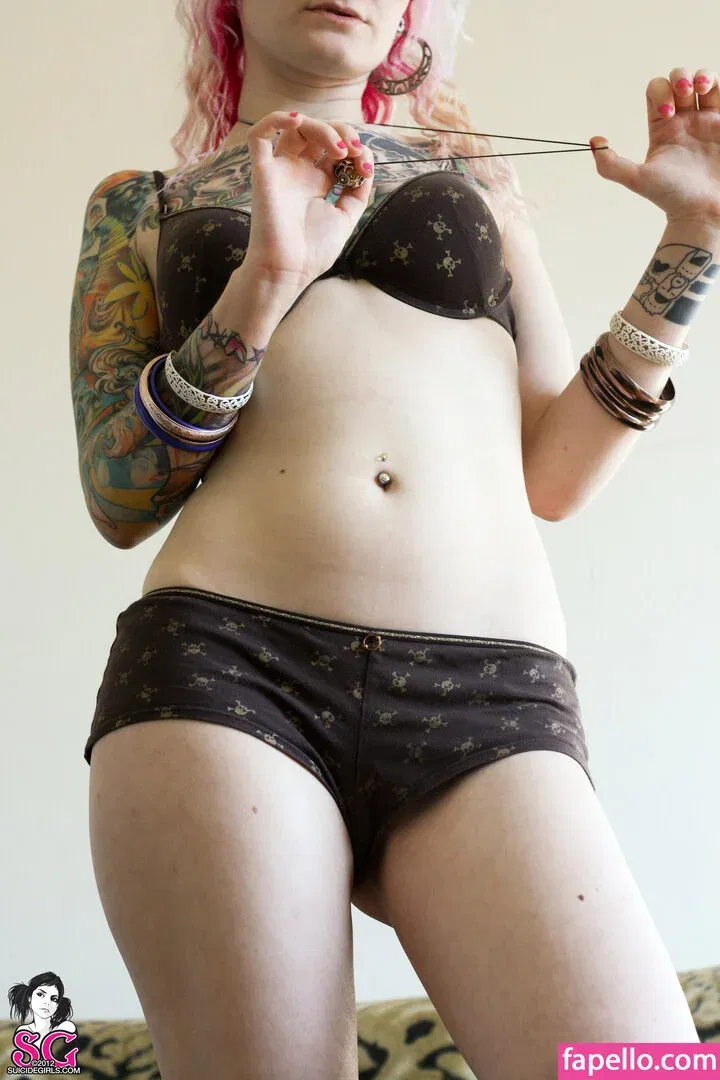 Maliciadeb Onlyfans Photo Gallery 