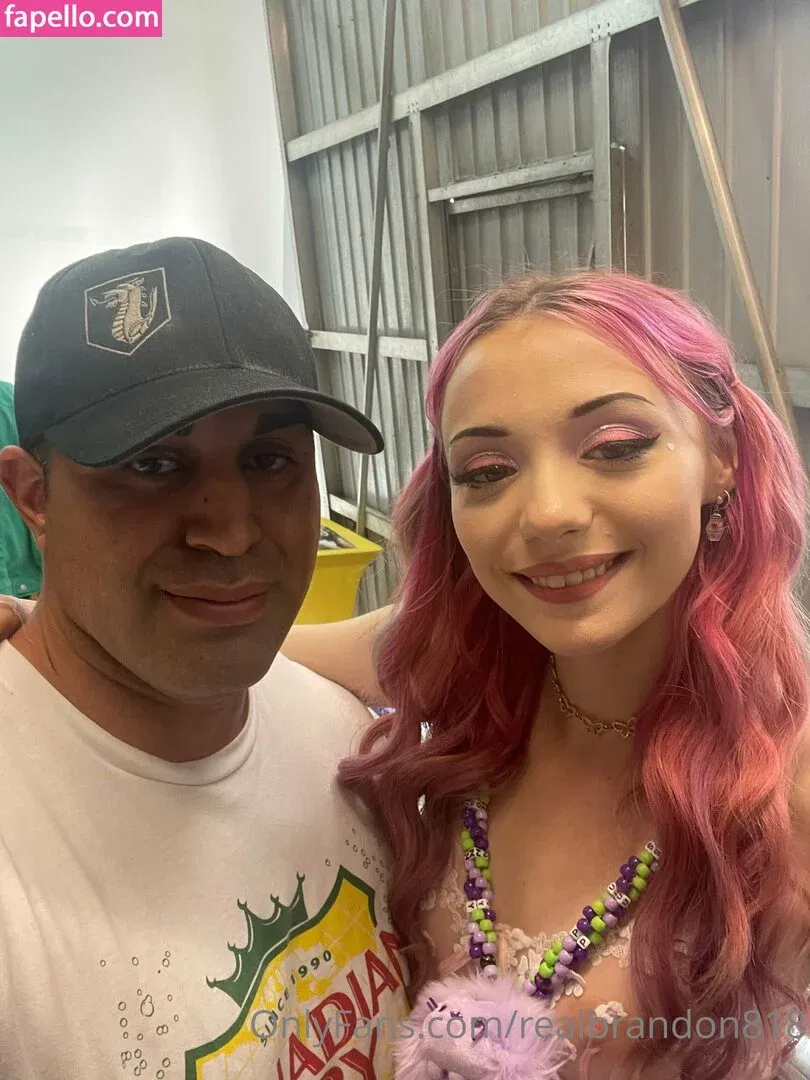 realbrandon818 Onlyfans Photo Gallery 