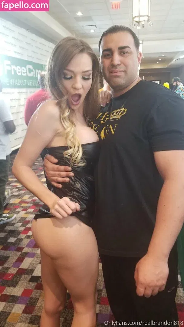 realbrandon818 Onlyfans Photo Gallery 