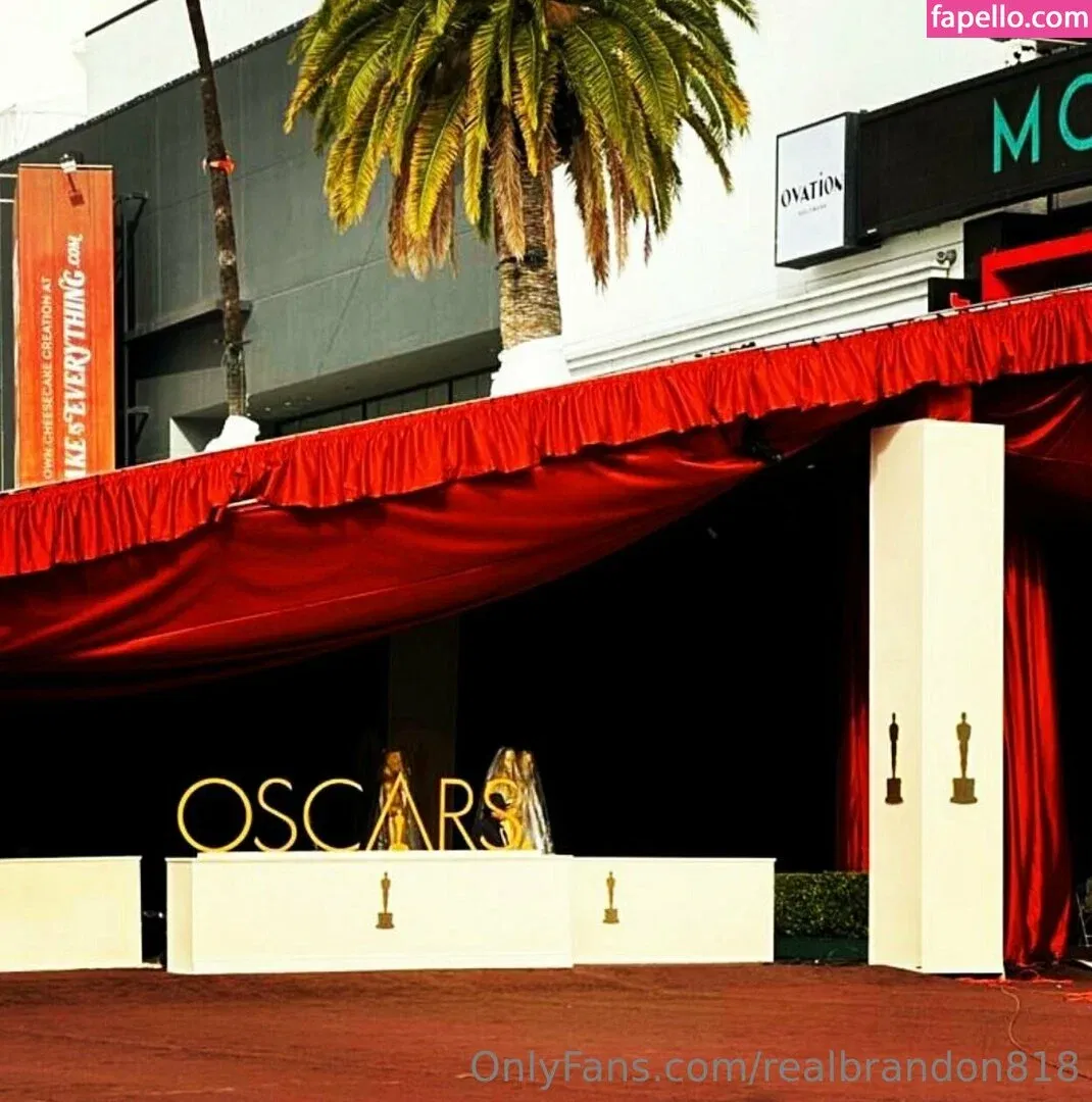 realbrandon818 Onlyfans Photo Gallery 