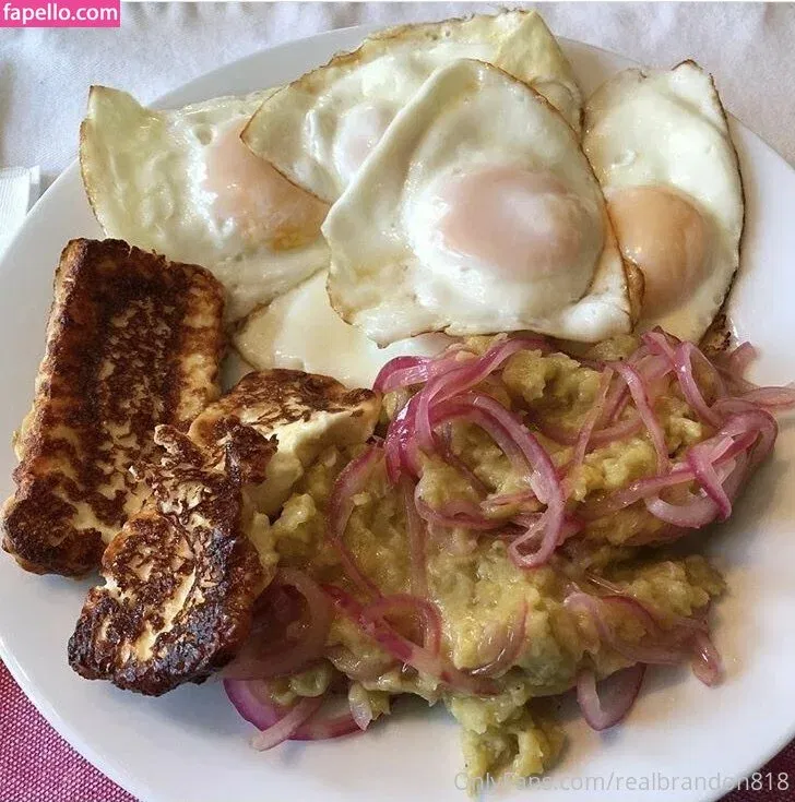 realbrandon818 Onlyfans Photo Gallery 