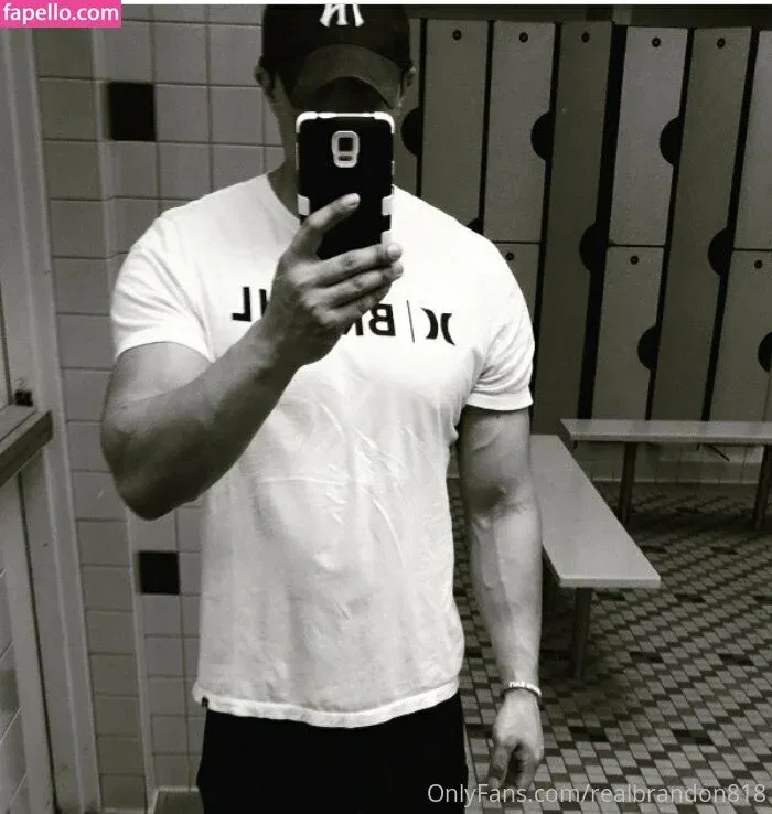 realbrandon818 Onlyfans Photo Gallery 