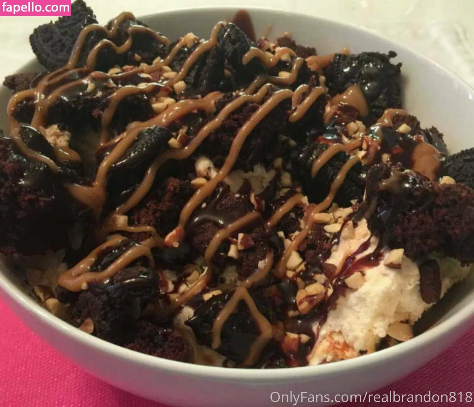 realbrandon818 Onlyfans Photo Gallery 