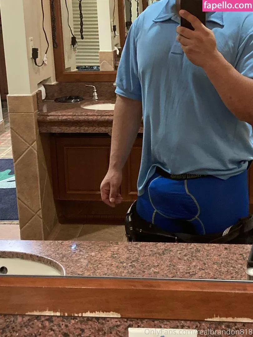 realbrandon818 Onlyfans Photo Gallery 