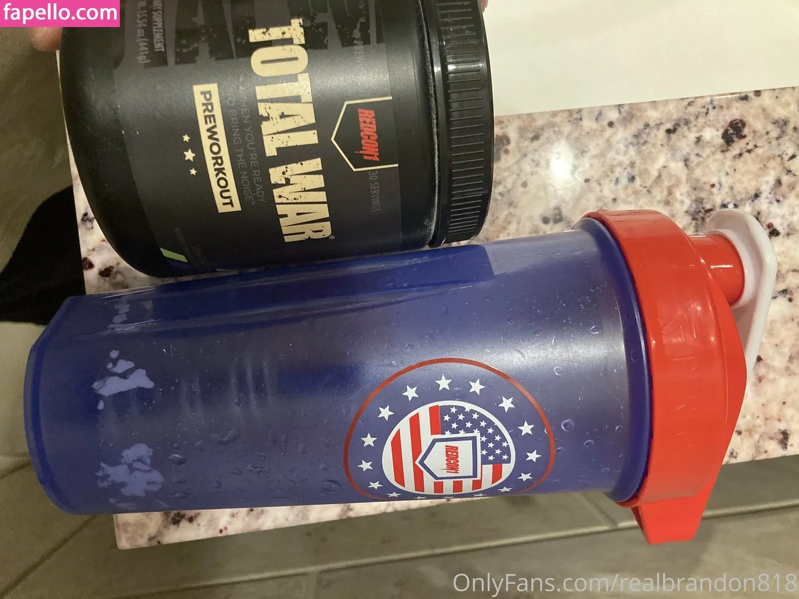 realbrandon818 Onlyfans Photo Gallery 