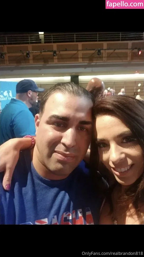 realbrandon818 Onlyfans Photo Gallery 