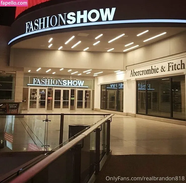 realbrandon818 Onlyfans Photo Gallery 