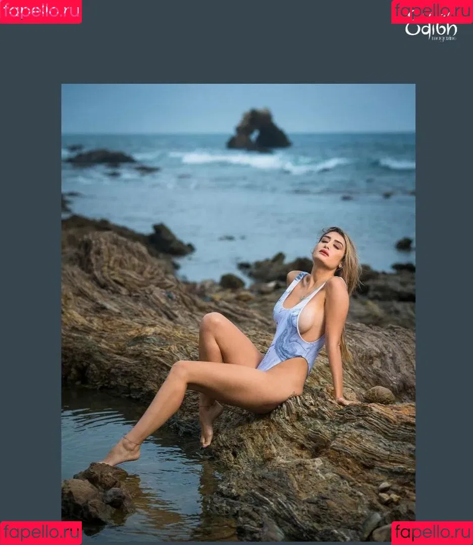 Mia55555 Onlyfans Photo Gallery 