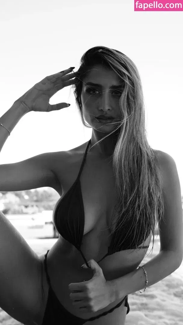 Mia55555 Onlyfans Photo Gallery 