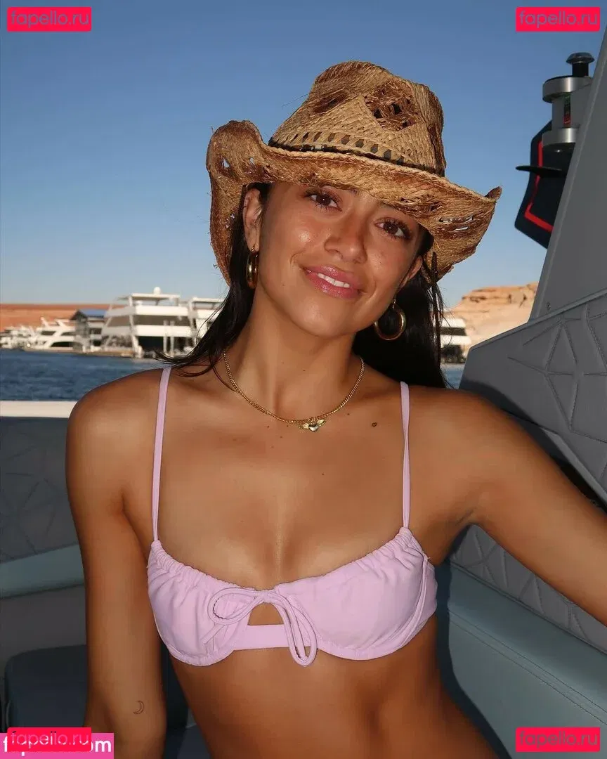 Ashlund Jade Onlyfans Photo Gallery 