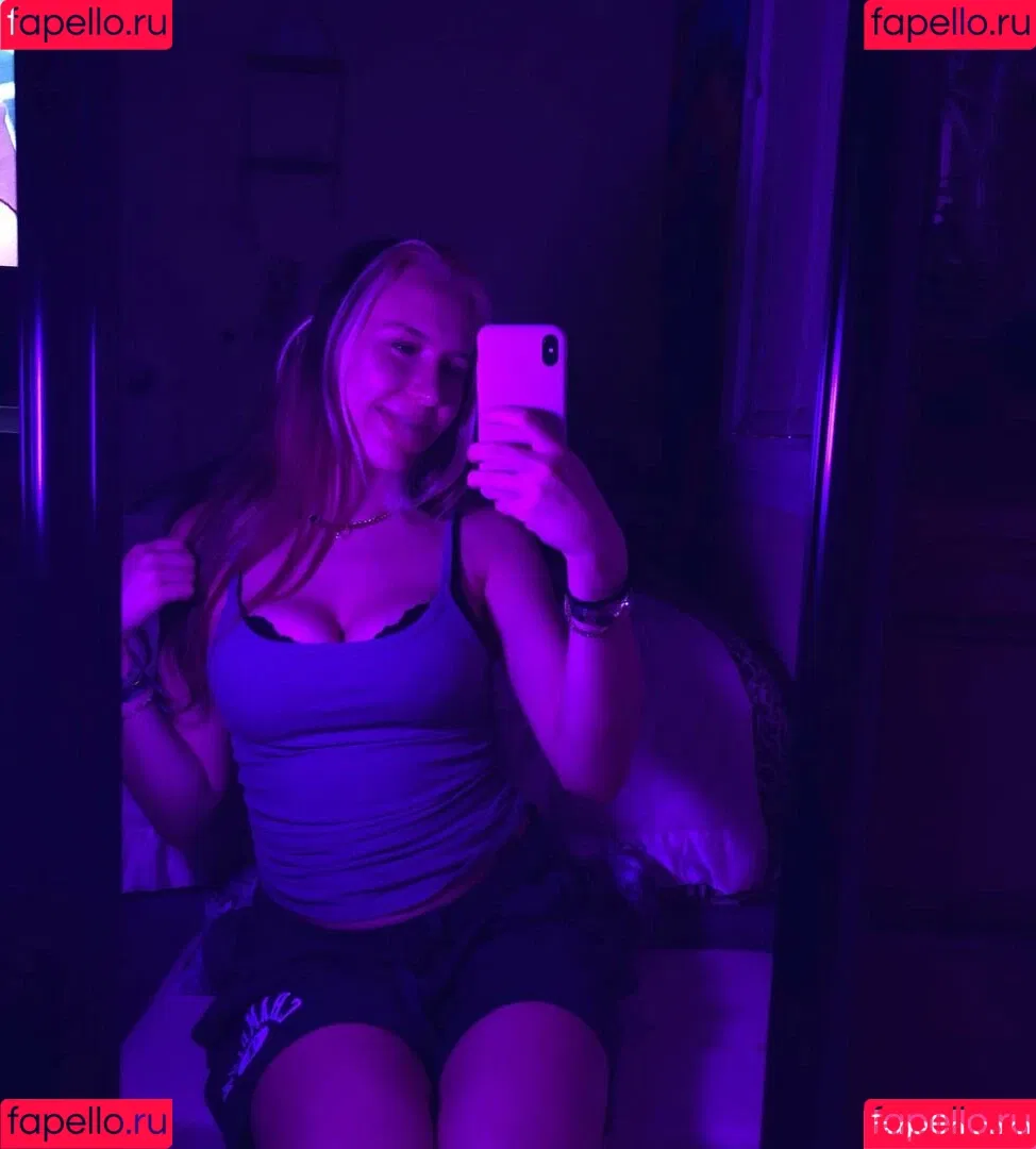 Trippi Miki Onlyfans Photo Gallery 