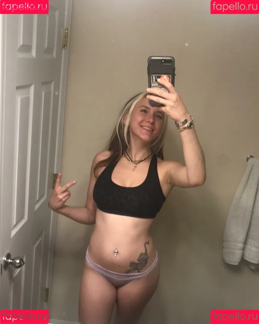 Trippi Miki Onlyfans Photo Gallery 