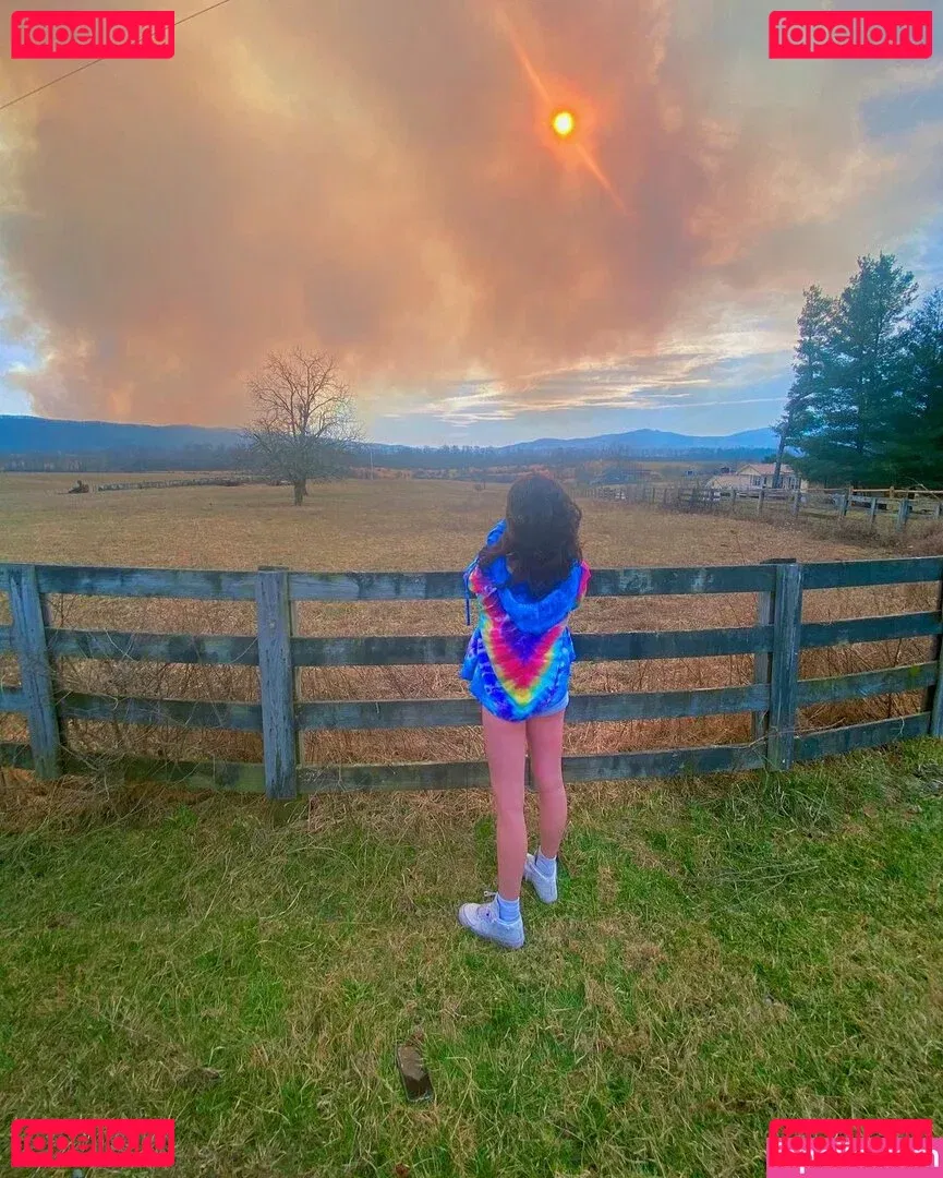 Trippi Miki Onlyfans Photo Gallery 