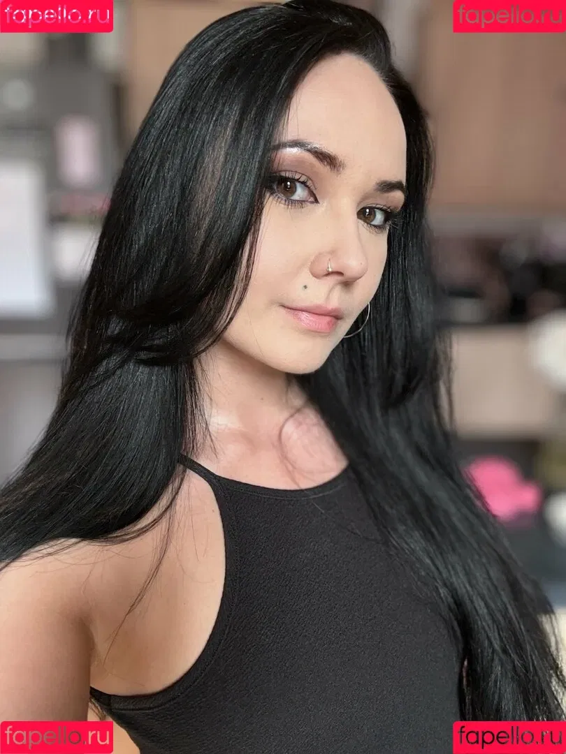 Cockneygoth Onlyfans Photo Gallery 