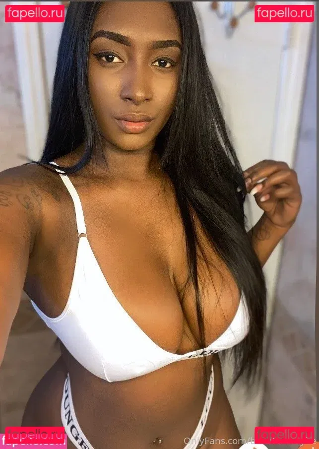 Brazilianbaybe Onlyfans Photo Gallery 