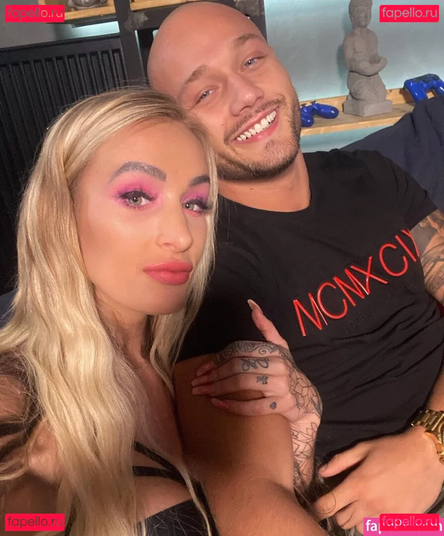 Daisy Lee Onlyfans Photo Gallery 