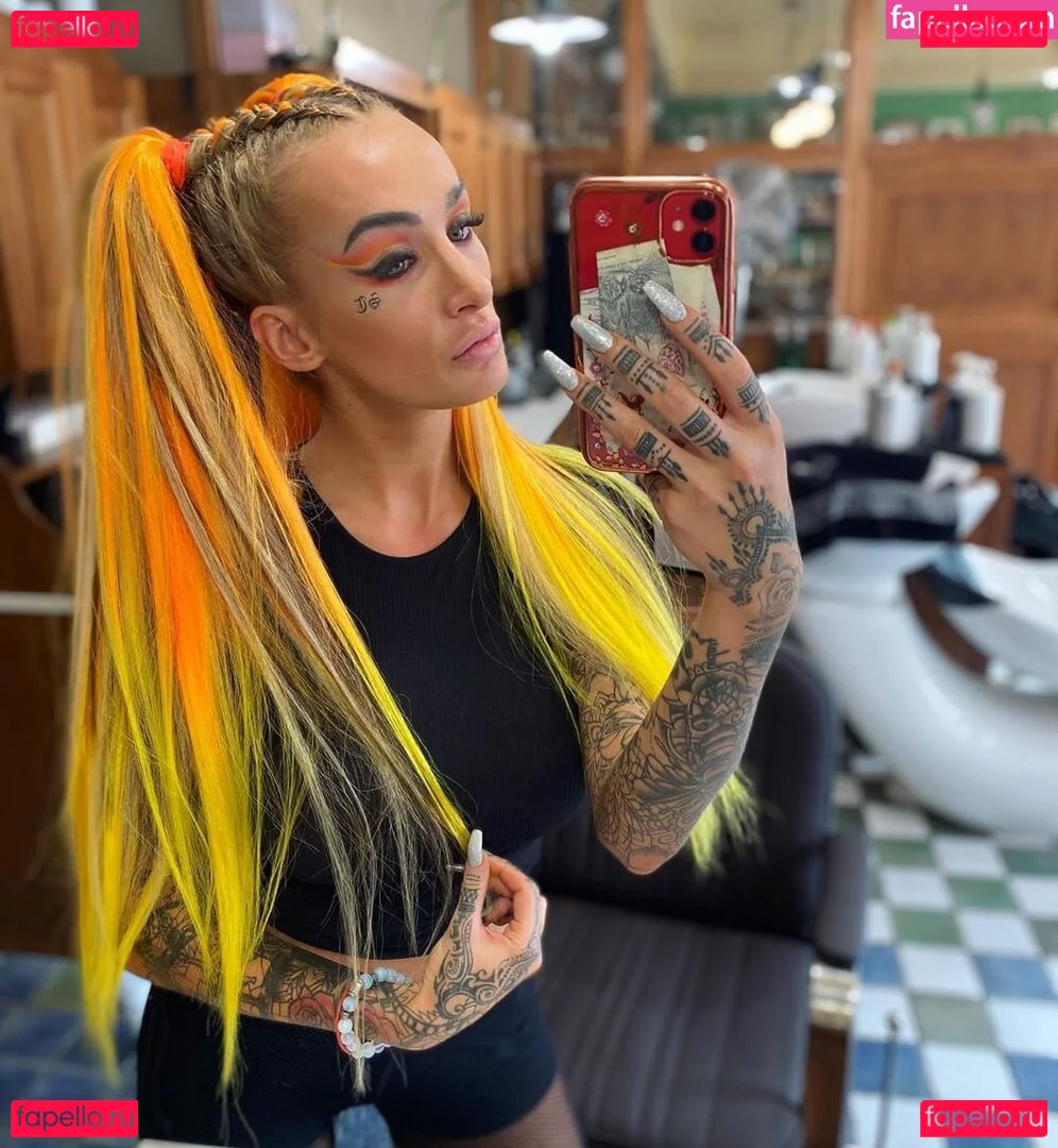 Daisy Lee Onlyfans Photo Gallery 