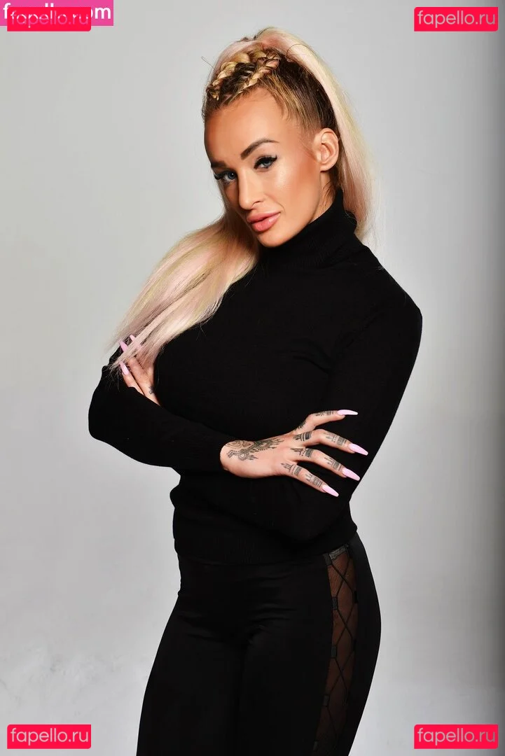 Daisy Lee Onlyfans Photo Gallery 