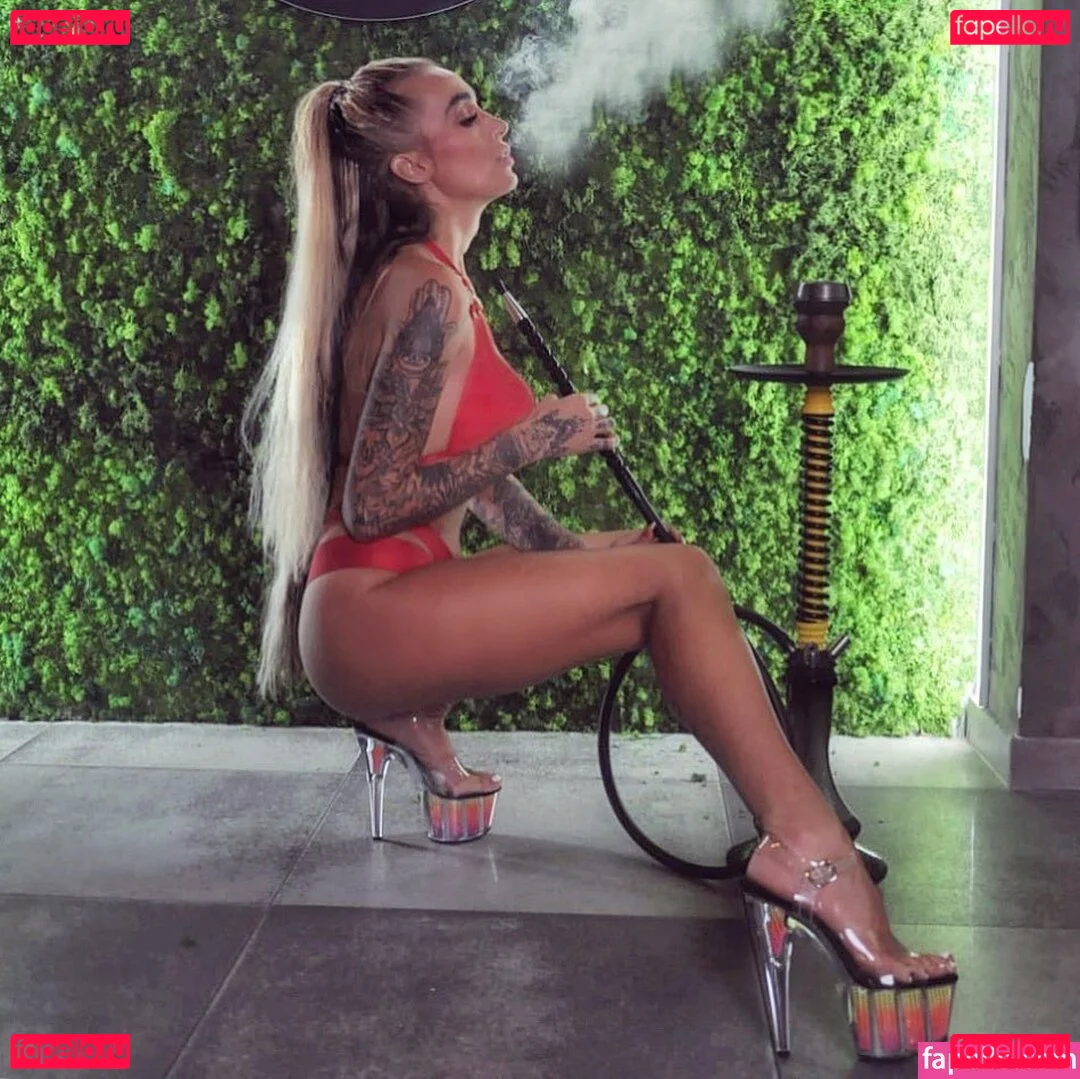 Daisy Lee Onlyfans Photo Gallery 