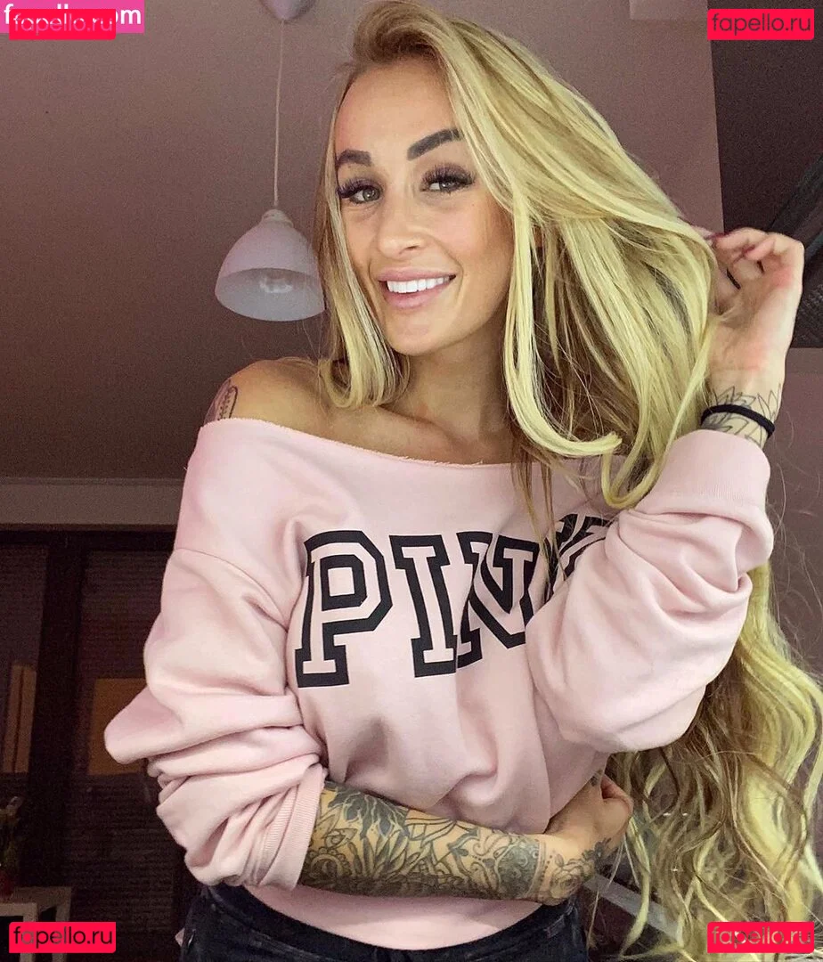 Daisy Lee Onlyfans Photo Gallery 