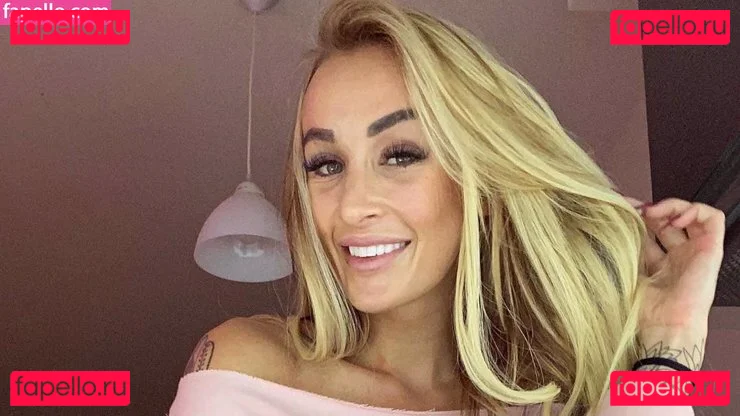 Daisy Lee Onlyfans Photo Gallery 