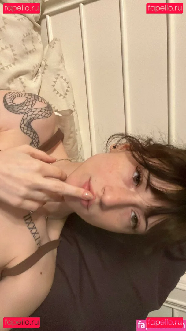 Daisy Lee Onlyfans Photo Gallery 