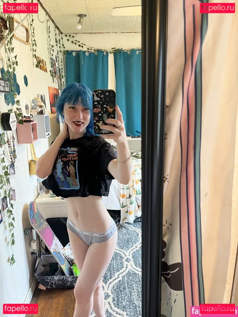 Daisy Lee Onlyfans Photo Gallery 