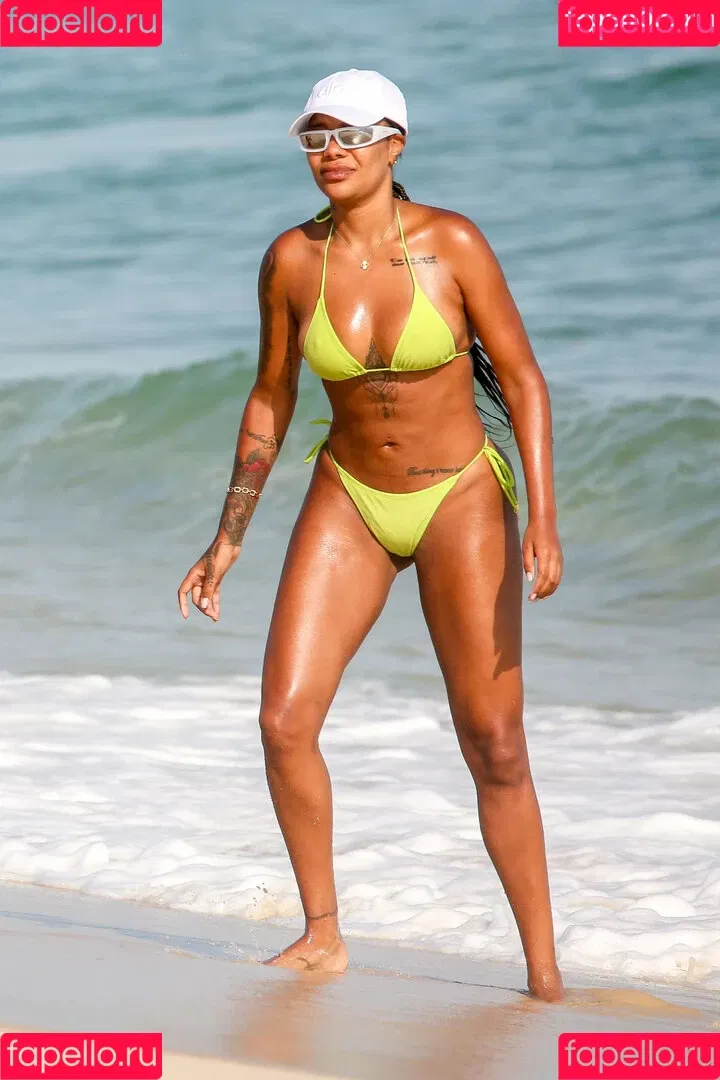 Ludmilla Onlyfans Photo Gallery 