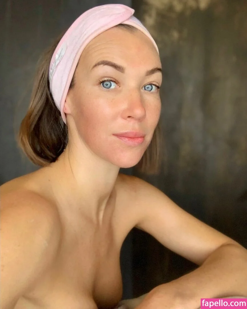 Ludmilla Onlyfans Photo Gallery 