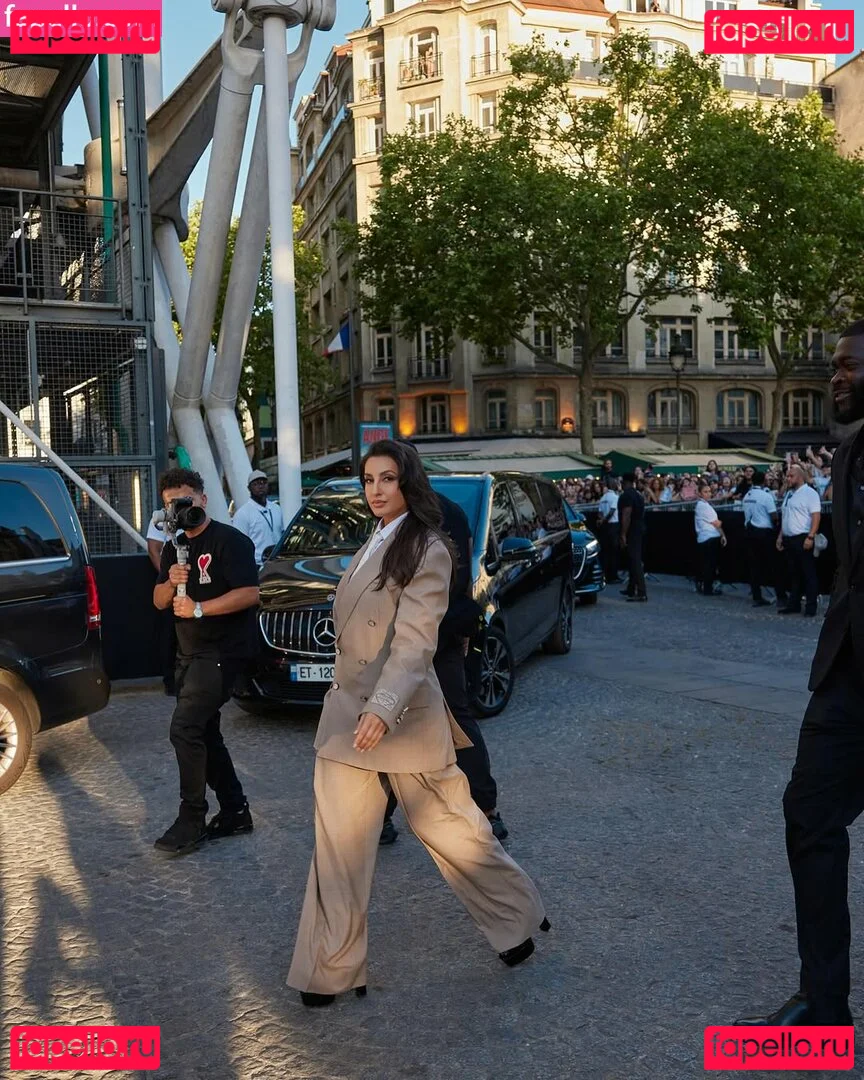 Nora Fatehi Onlyfans Photo Gallery 