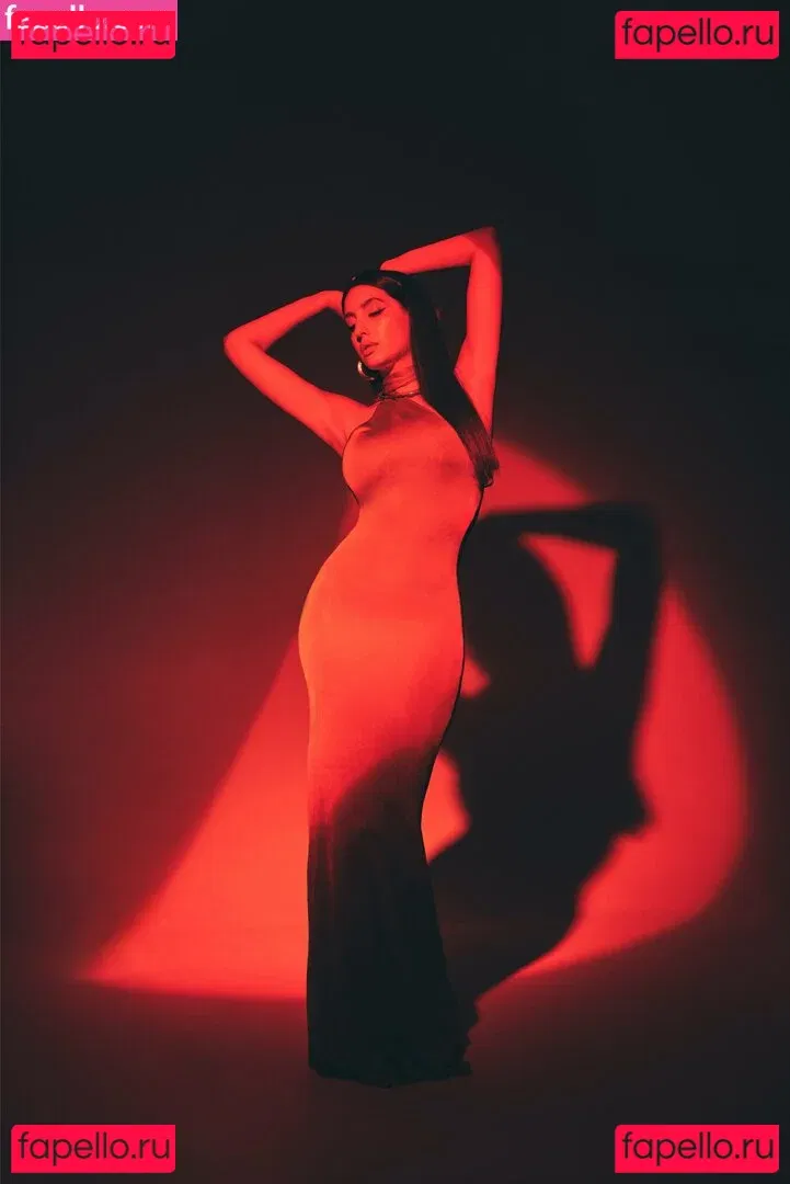 Nora Fatehi Onlyfans Photo Gallery 