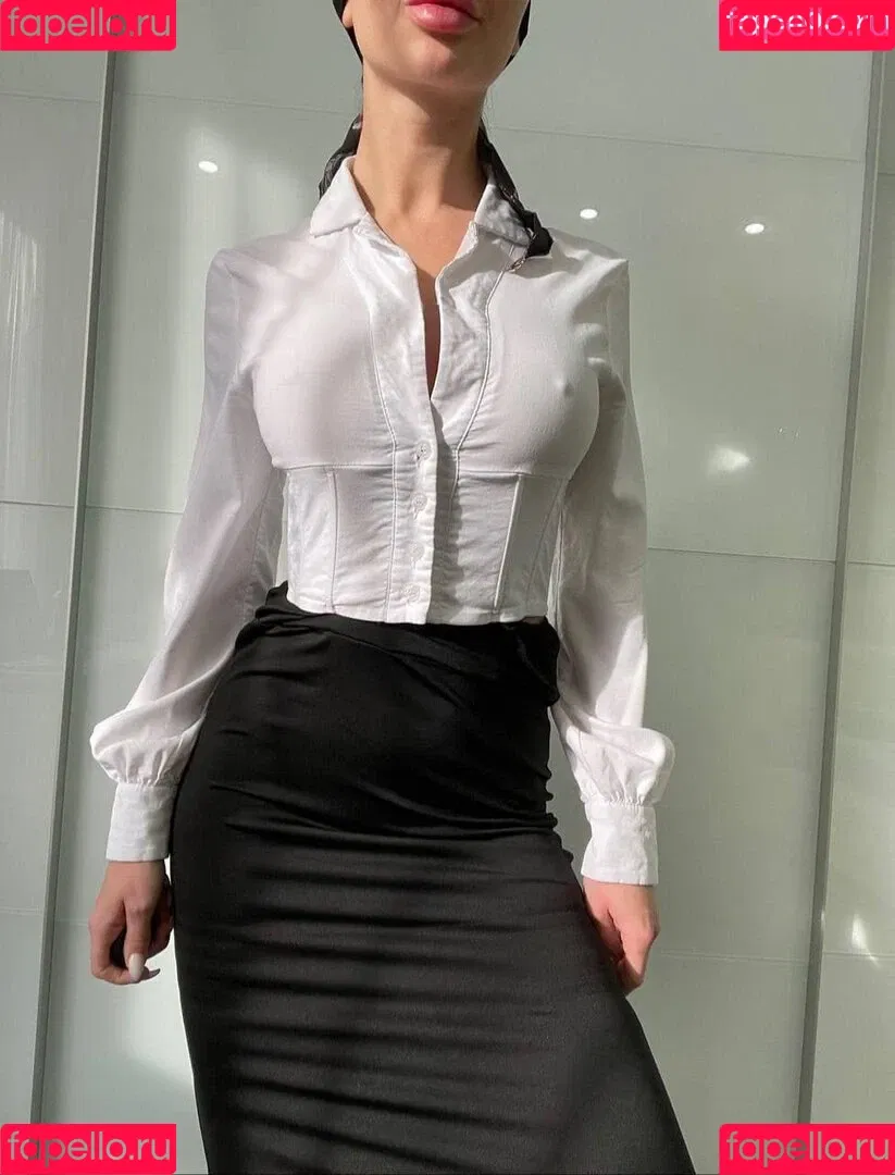 Noa Onlyfans Photo Gallery 