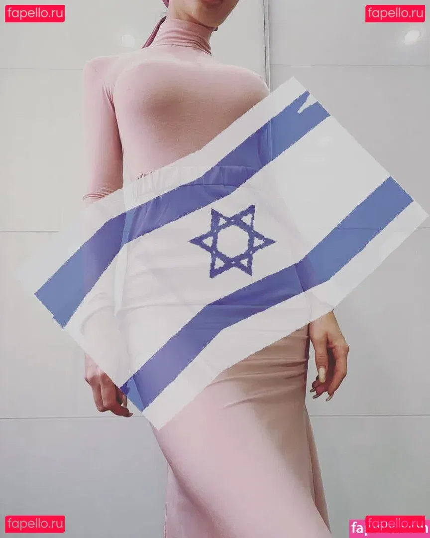 Noa Onlyfans Photo Gallery 