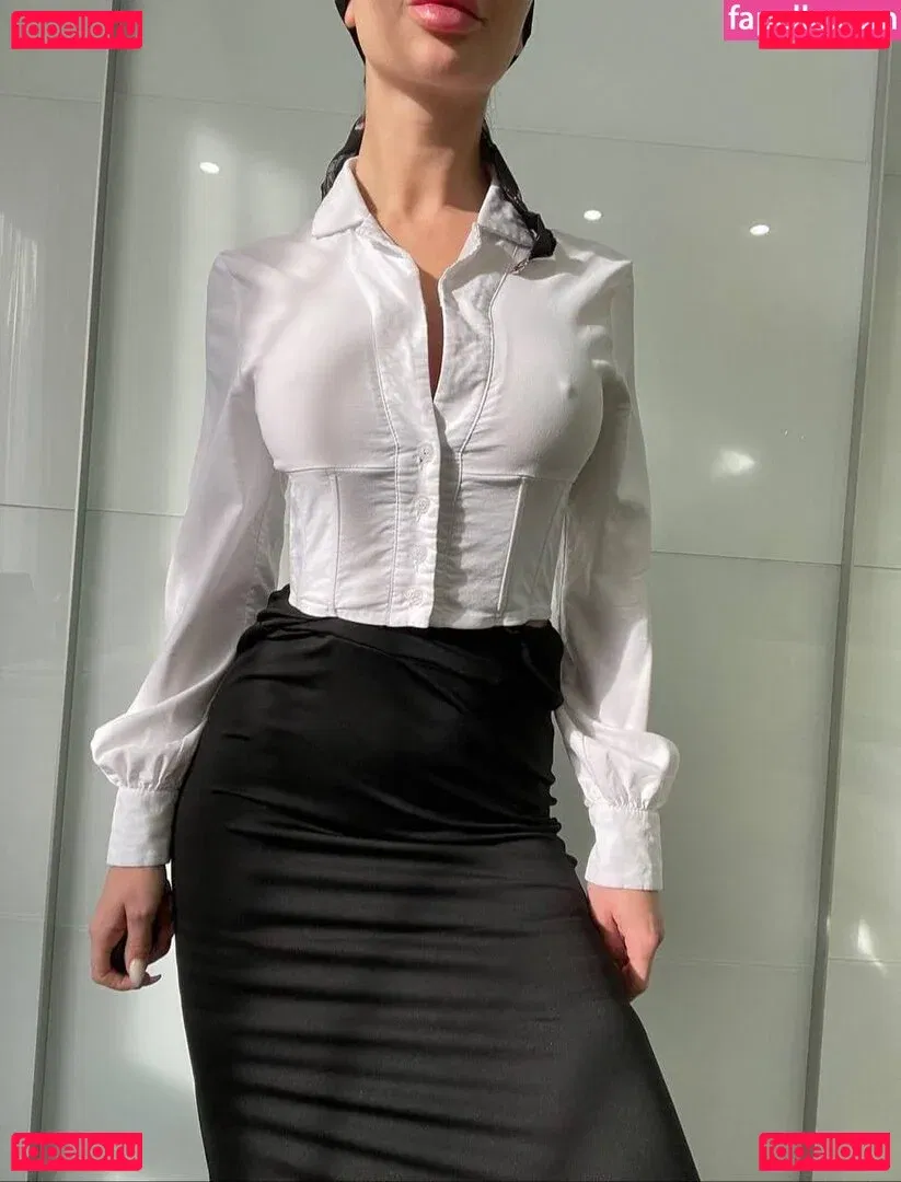 Noa Onlyfans Photo Gallery 