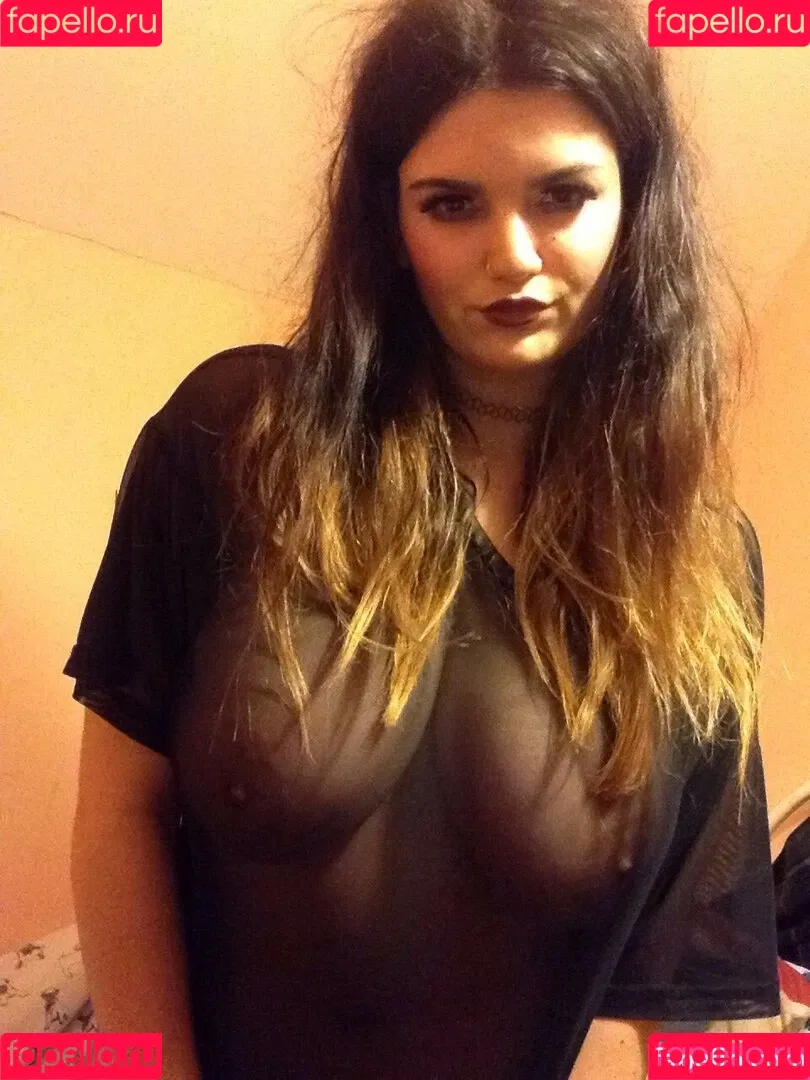 Zoe O'Neill Onlyfans Photo Gallery 