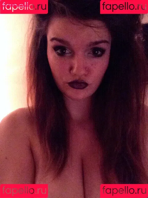 Zoe O'Neill Onlyfans Photo Gallery 