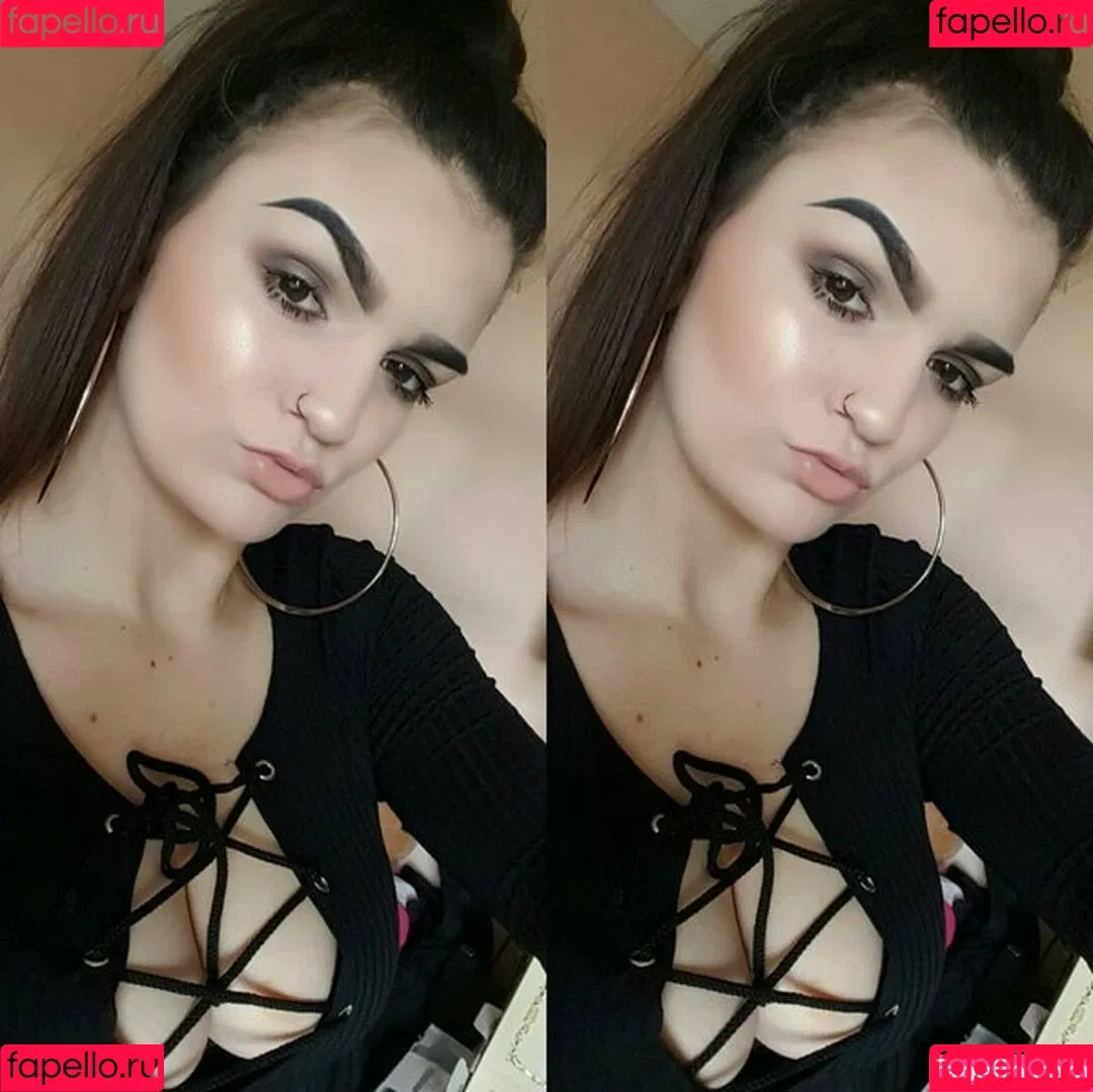 Zoe O'Neill Onlyfans Photo Gallery 