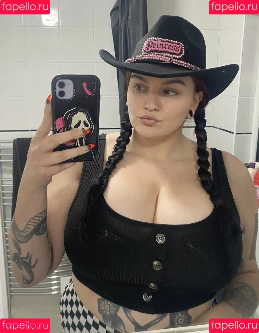 Zoe O'Neill Onlyfans Photo Gallery 