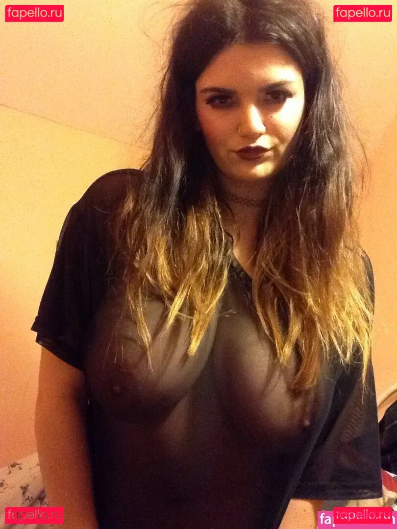 Zoe O'Neill Onlyfans Photo Gallery 