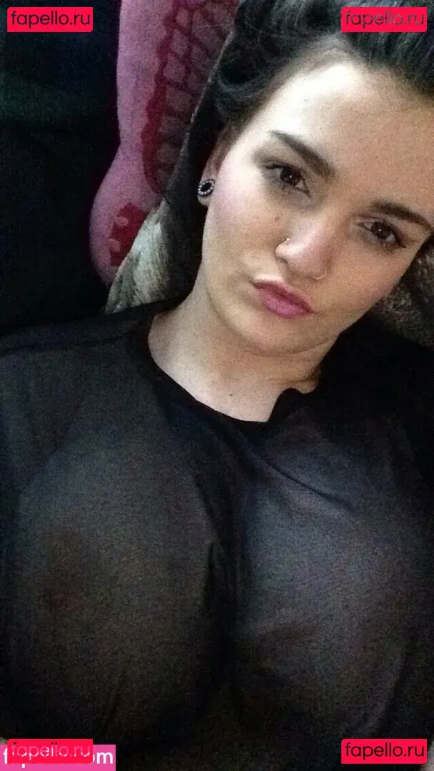 Zoe O'Neill Onlyfans Photo Gallery 