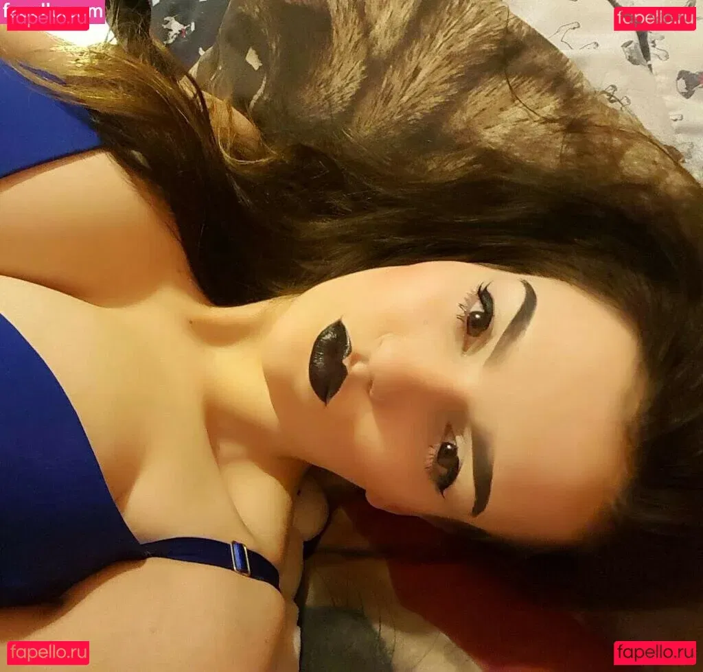 Zoe O'Neill Onlyfans Photo Gallery 