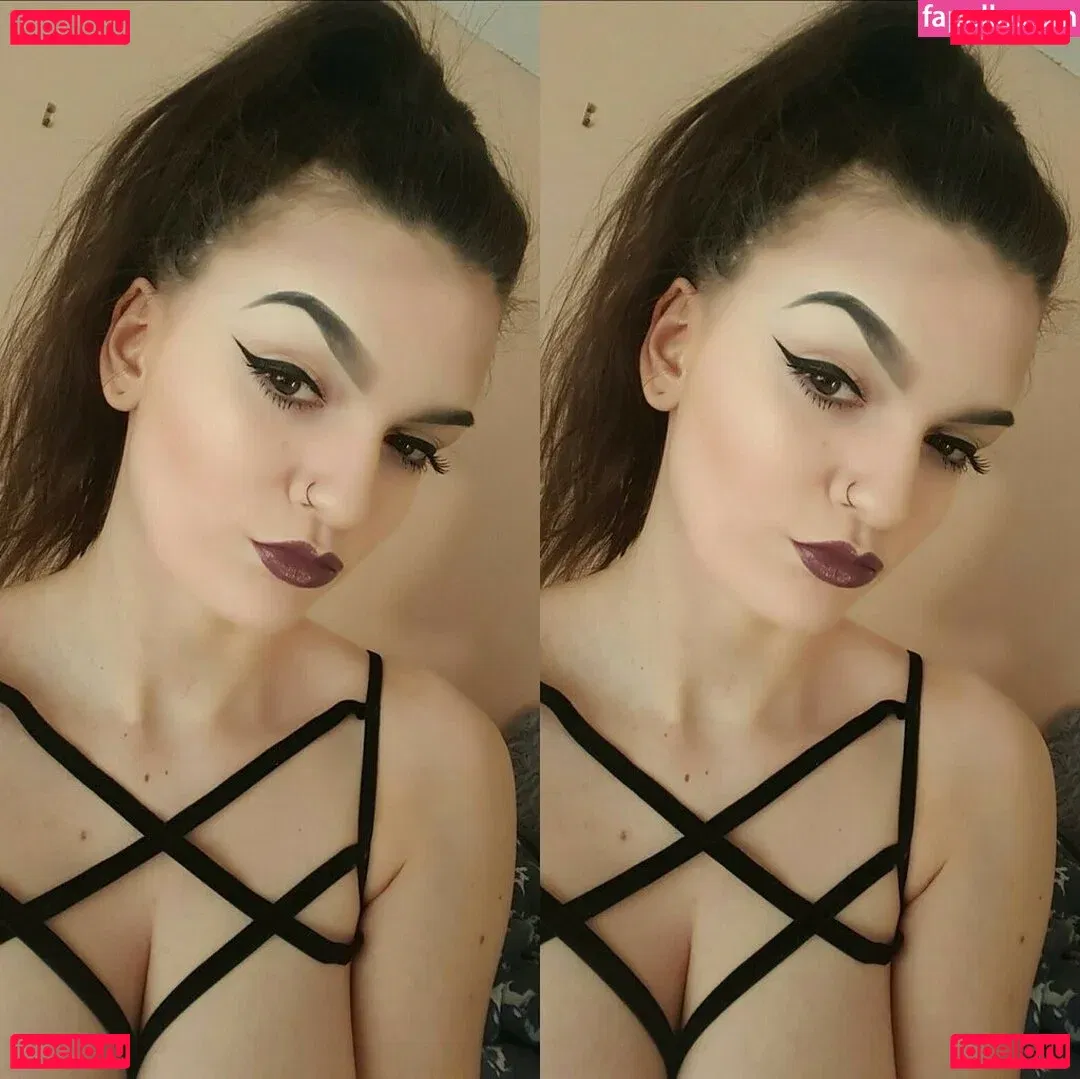 Zoe O'Neill Onlyfans Photo Gallery 