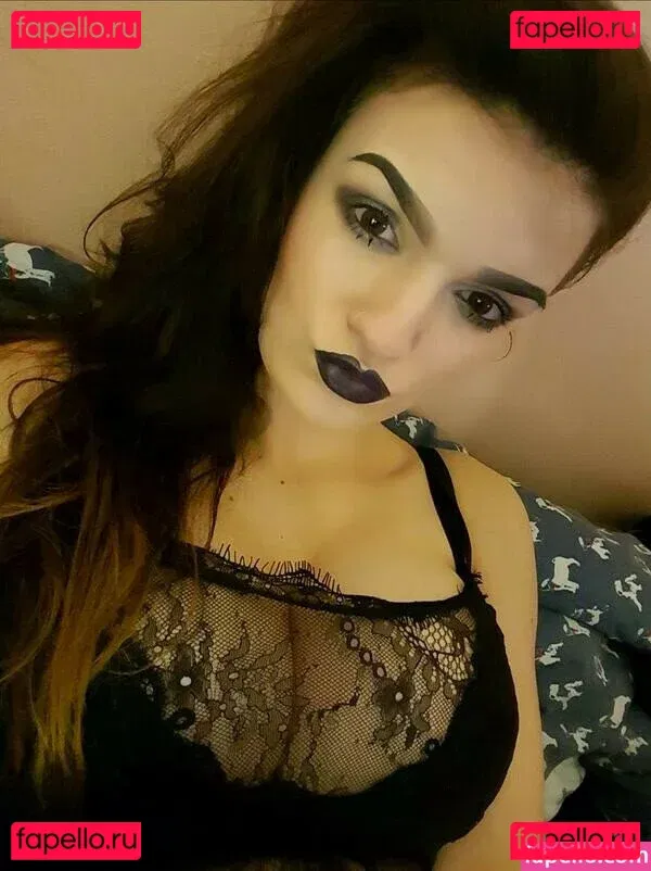 Zoe O'Neill Onlyfans Photo Gallery 