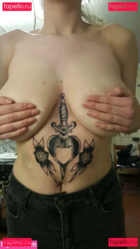 Zoe O'Neill Onlyfans Photo Gallery 