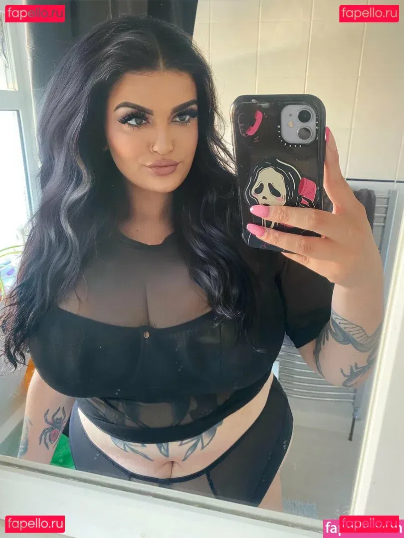 Zoe O'Neill Onlyfans Photo Gallery 