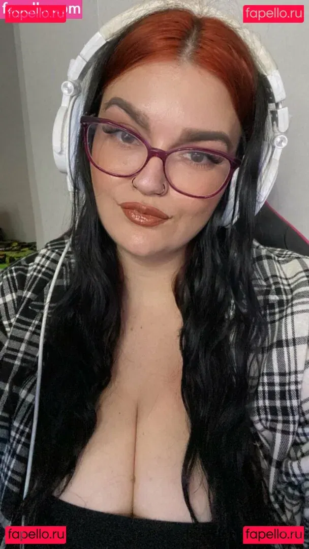 Zoe O'Neill Onlyfans Photo Gallery 