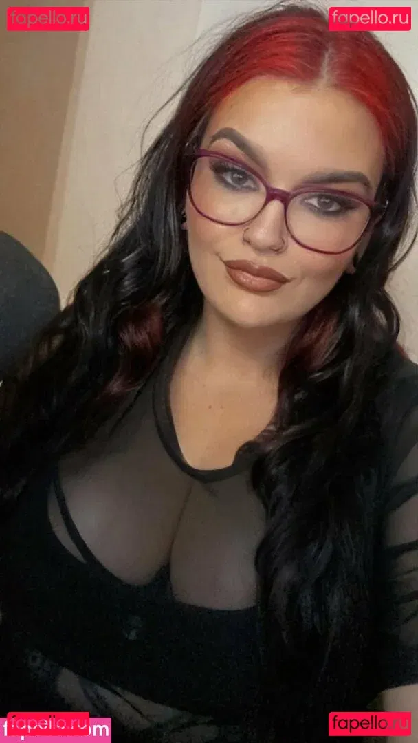 Zoe O'Neill Onlyfans Photo Gallery 