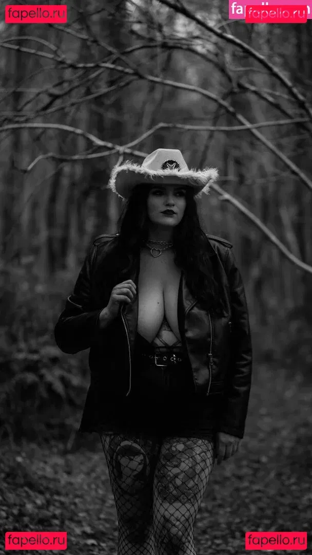 Zoe O'Neill Onlyfans Photo Gallery 