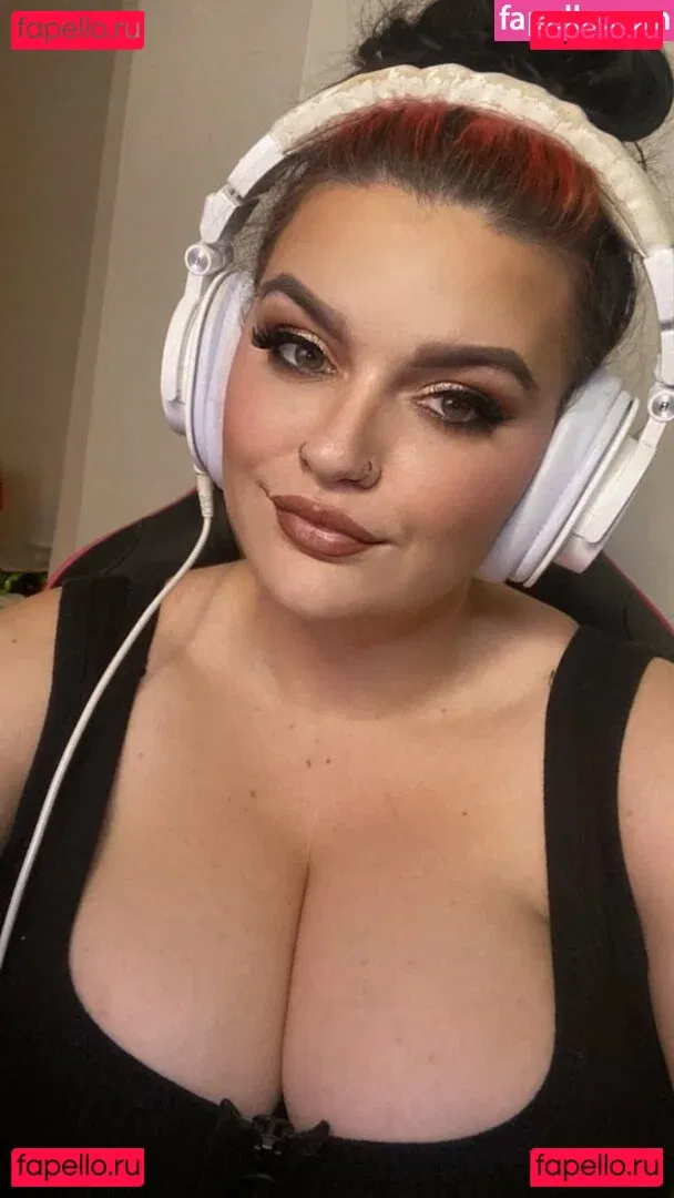 Zoe O'Neill Onlyfans Photo Gallery 